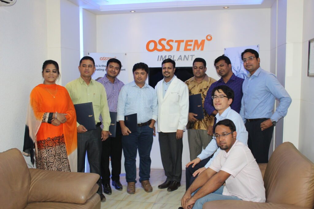 Implantoogist - Dr. uttom kumar shet
